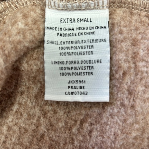 Thread + Supply 1/4 zip fleece with lined front pocket and neck size XS - Picture 13 of 16